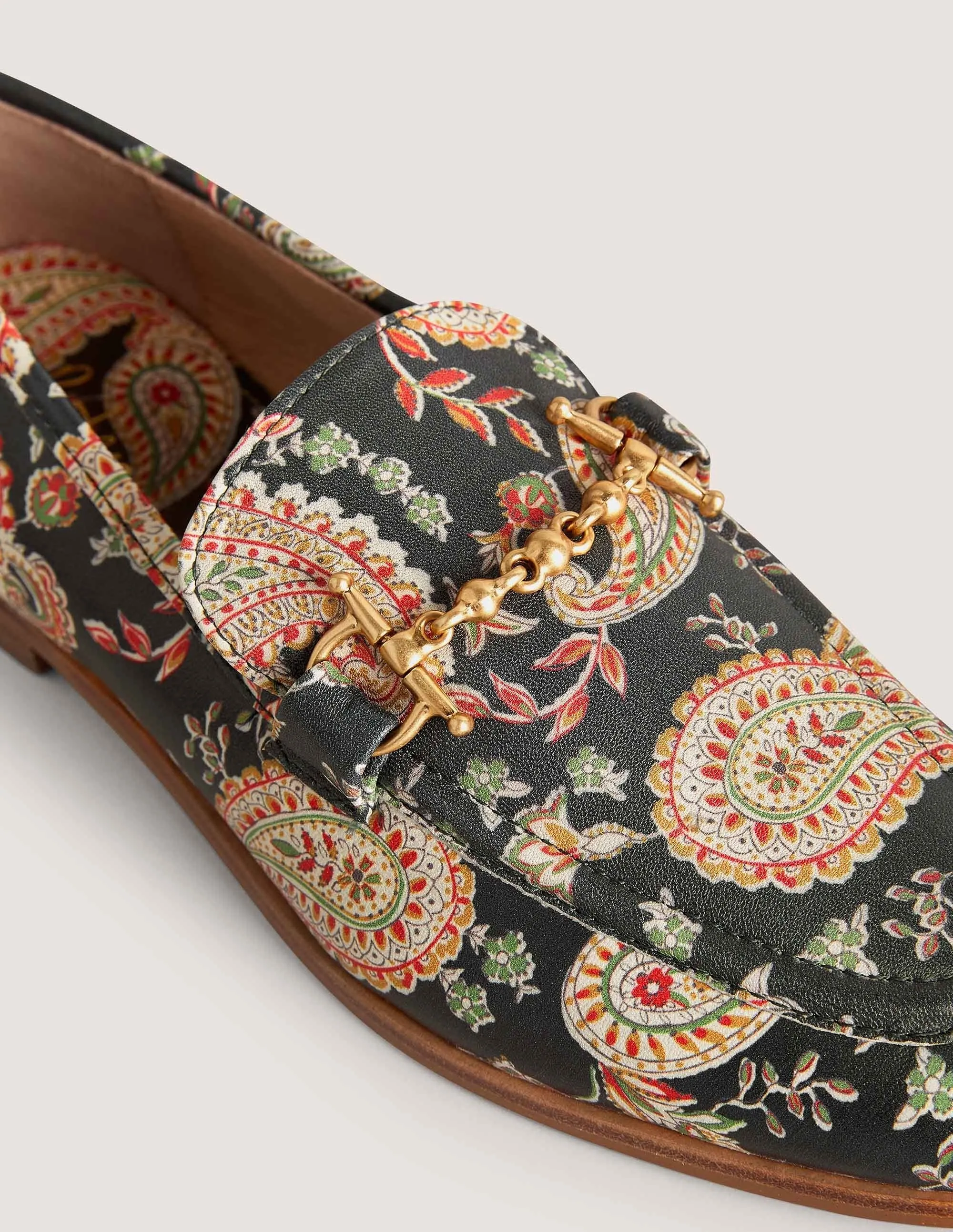 Snaffle Detail Leather Loafers-Black, Paisley