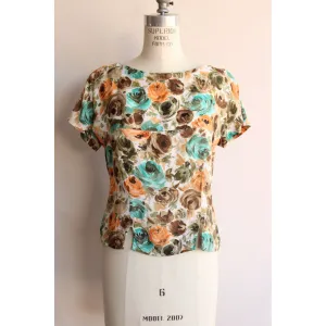 Vintage 1960s Floral Print Buton Back Blouse