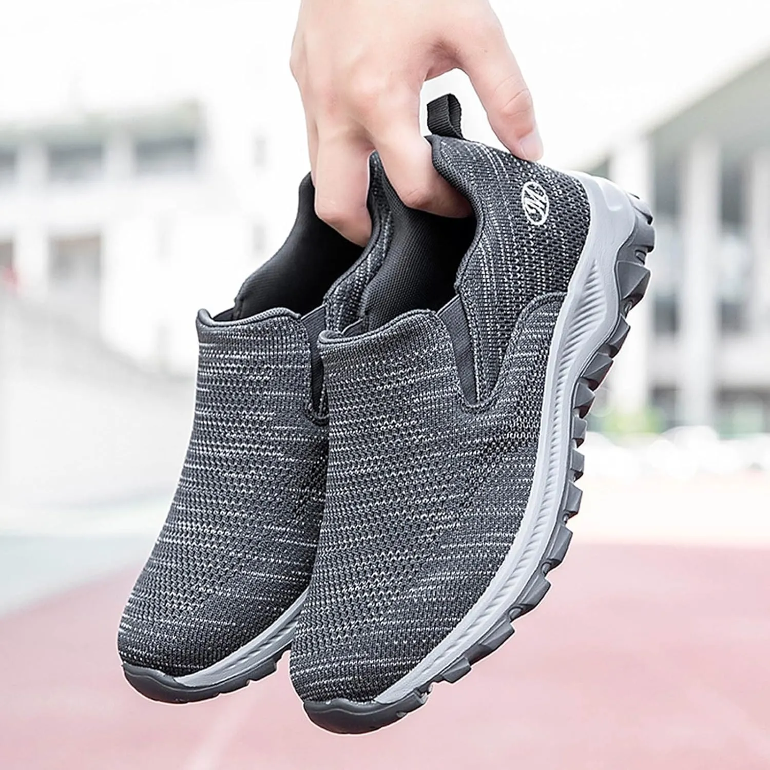 Women's Slip on Walking Shoes Dressy Knitted Non Slip Vintage Wide Running Shoes Breathable Mesh Sports Workout Tennis Shoes Fashion Lace Up Sneakers